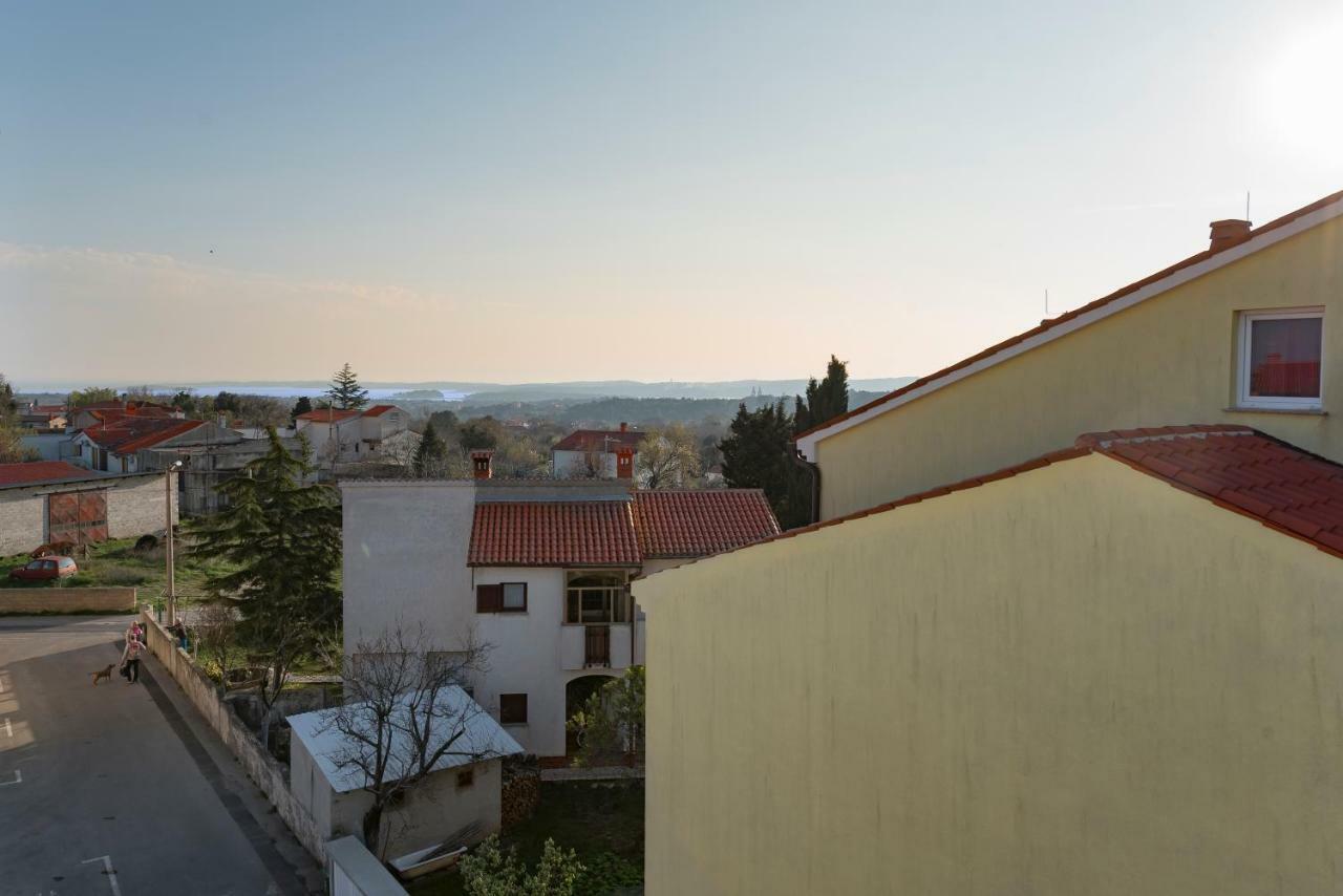 Apartment Alemar Ližnjan Exterior foto